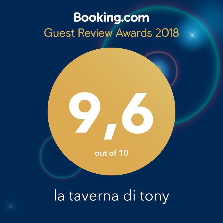 La Taverna Di Tony Bed & Breakfast Montalto Dora Eksteriør bilde